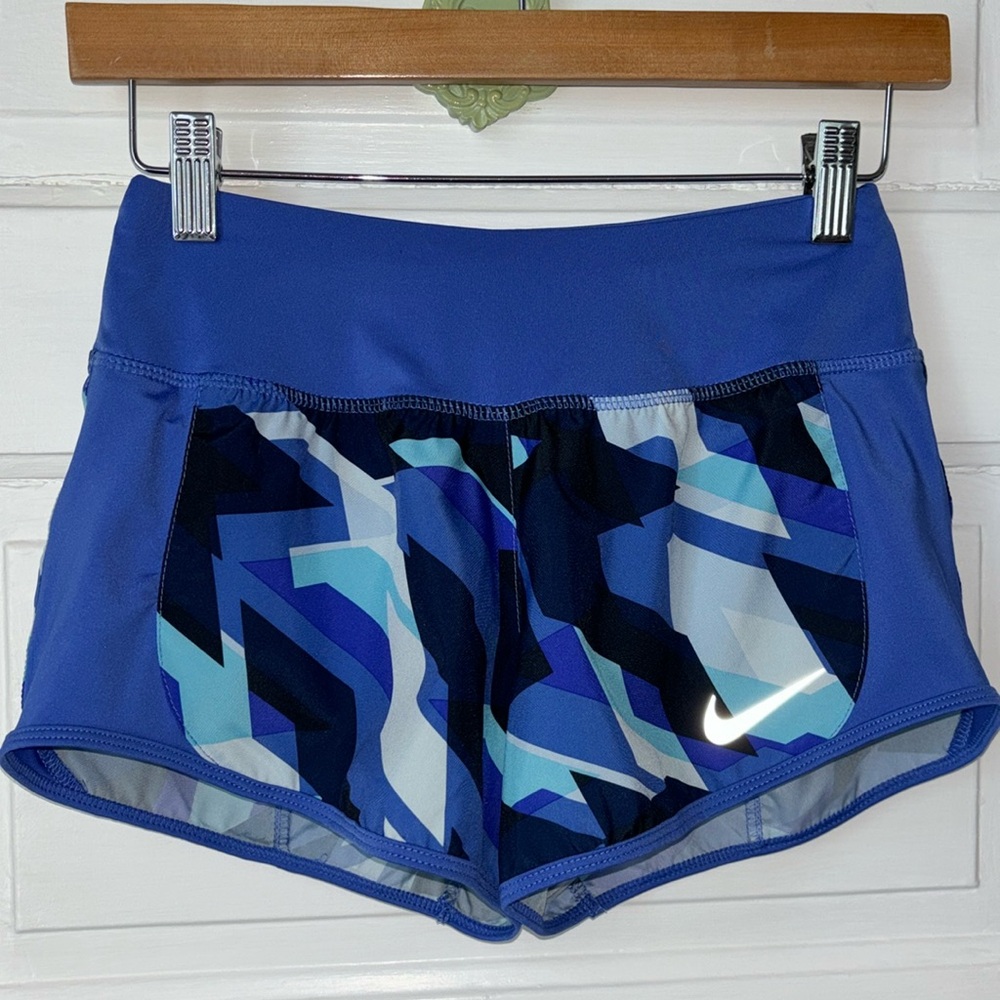 NIKE DRI-FIT BLUE RUNNING SHORTS